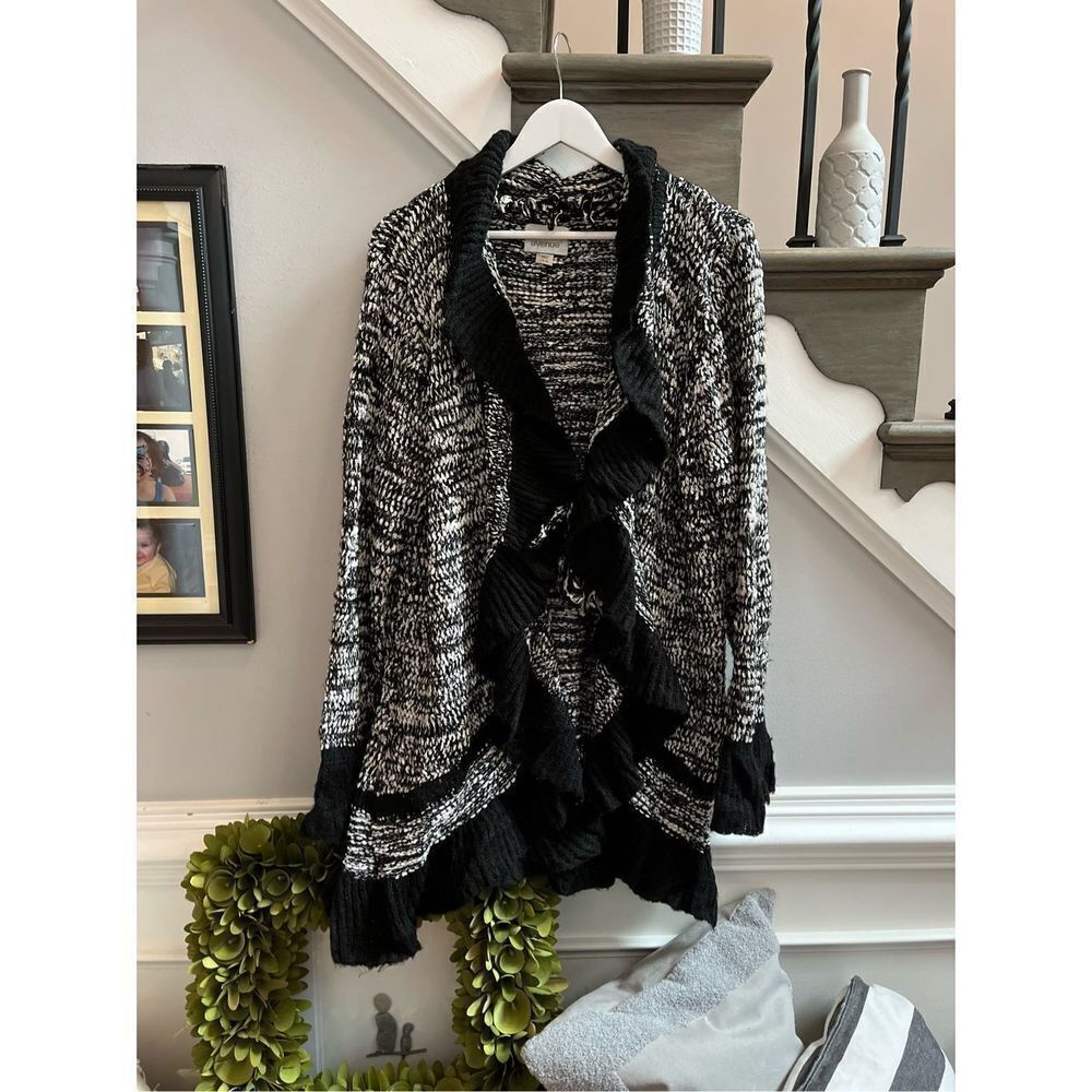 Avenue Black & White Ruffle Mohair Blend Tie Front Cardigan Sweater sz 14/16 EU